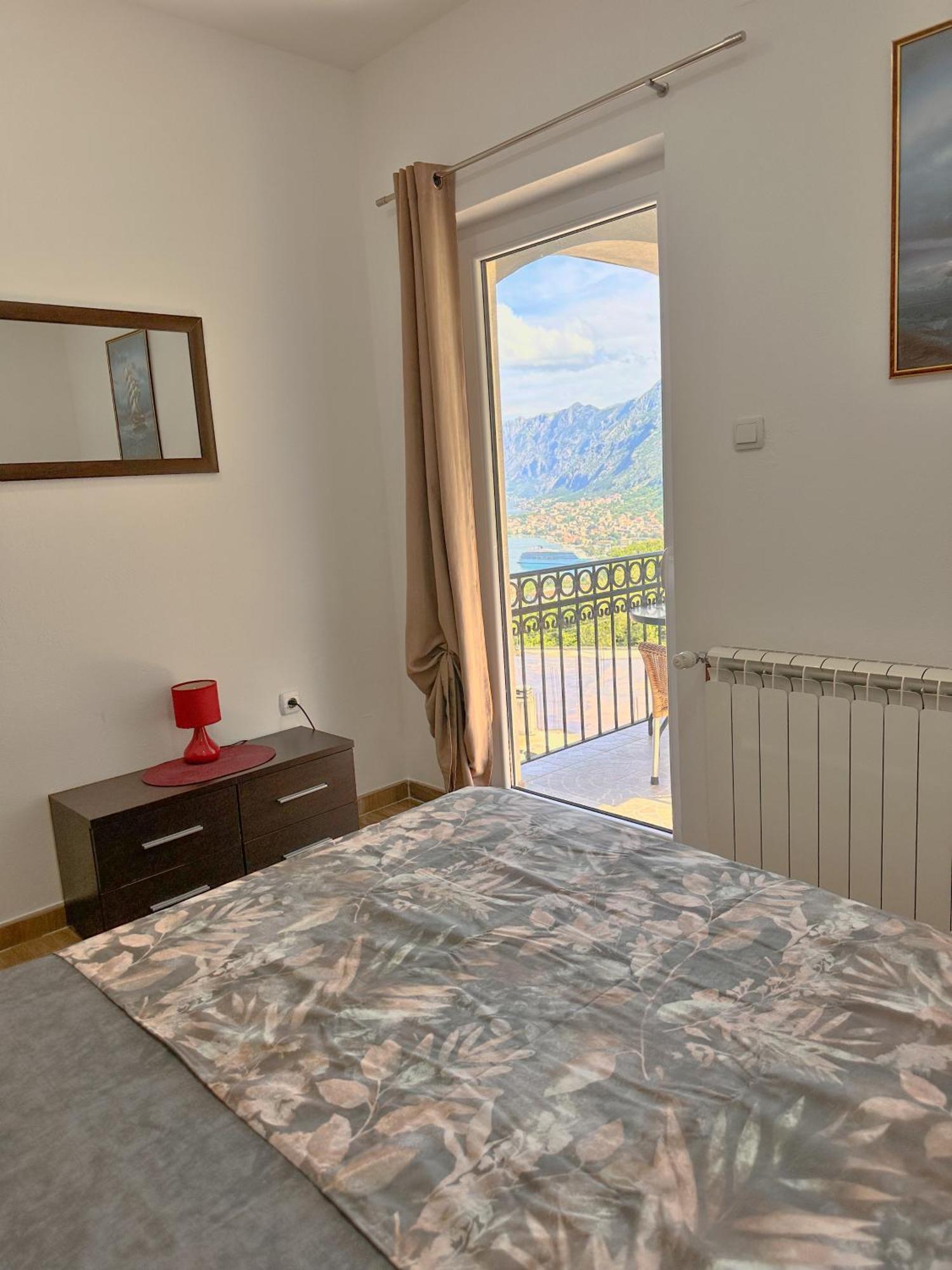 Apartmani Vasilije Kotor Exterior photo